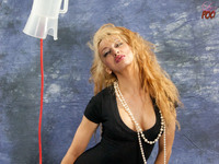Lezpoo perverse